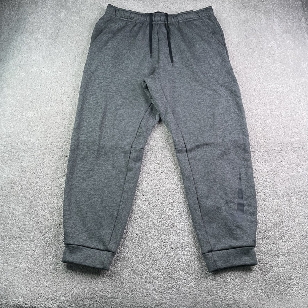 Nike Pants Men 2XL Gray Therma Fit Fleece Tapered Joggers Swoosh Logo Sweatpants
